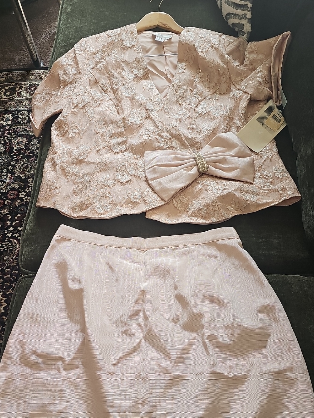 Scott McClintock Blush Pink Lace Jacket and skirt set. NWT